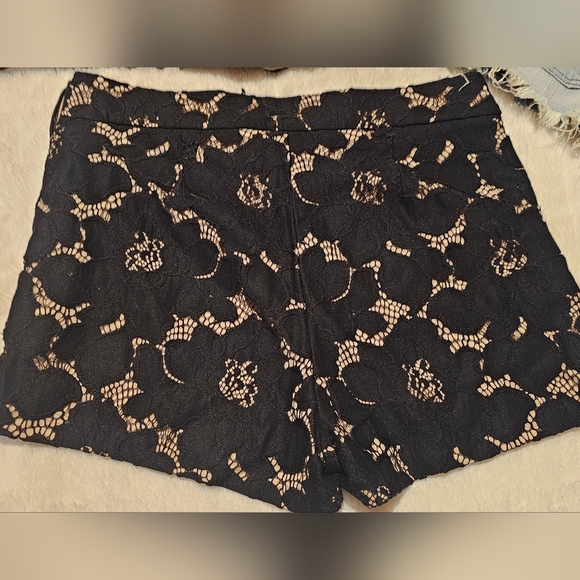 NWT Set of 3 Express Shorts Size 4 - Picture 6 of 8